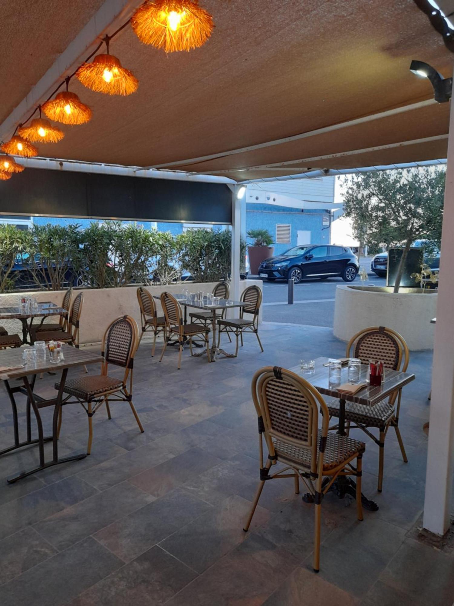 Hotel Restaurant Calypso Fos-sur-Mer Luaran gambar